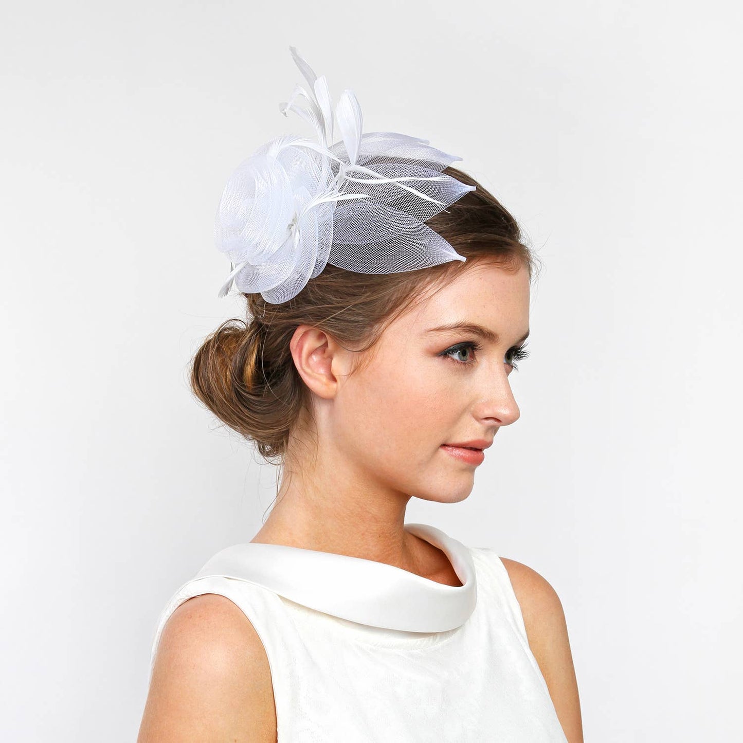 Flower & Leaves Mesh w/ Feathers Fascinator Clip: Pink