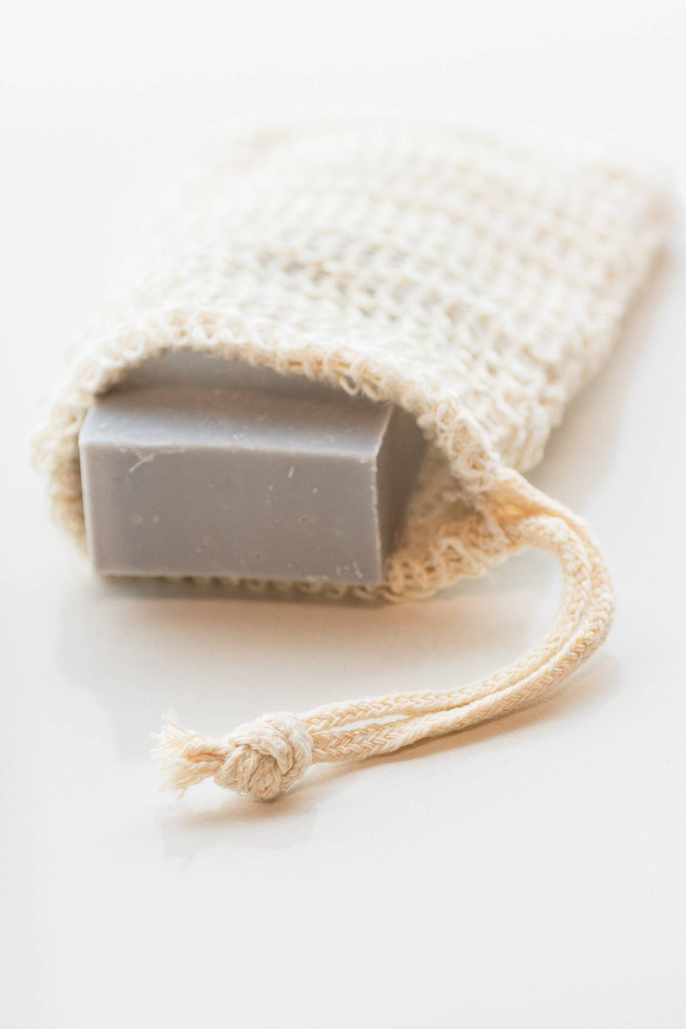 Woven Soap Bag & Exfoliating Scrubber