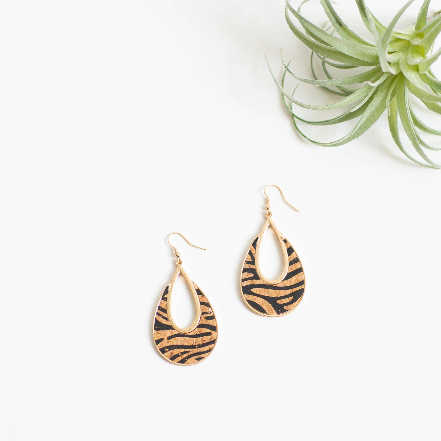 Emma Earring - Wild Cat