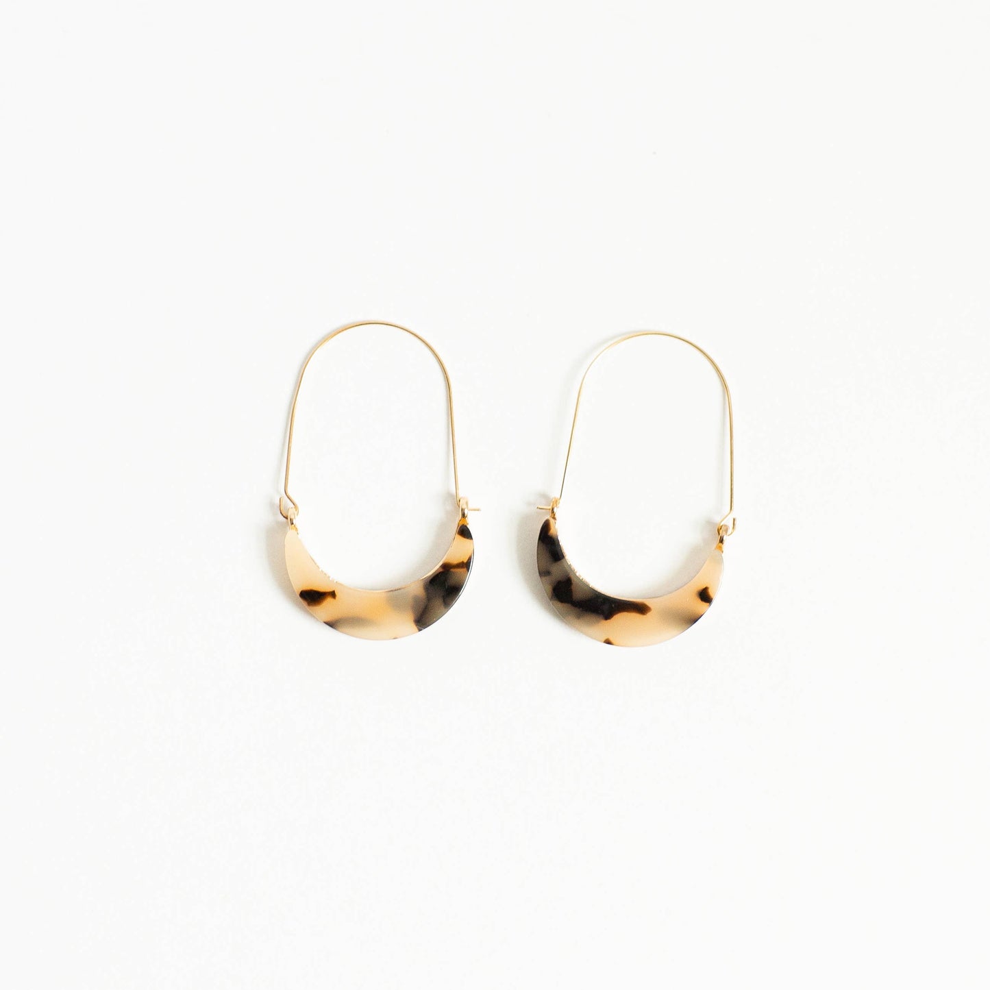 Olivia Earring - Light Tortoise