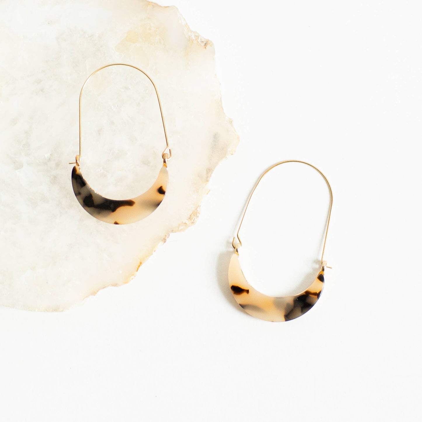 Olivia Earring - Light Tortoise